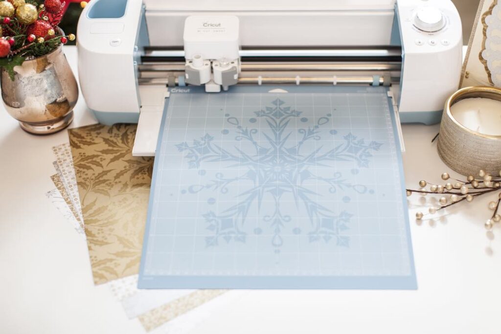 What are Cricut cutting mat used for